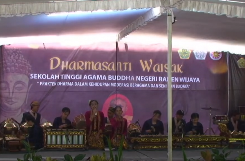  Perayaan Dharmasanti Waisak 2567 BE/ 2023 BEM STAB Negeri Raden Wijaya Wonogiri